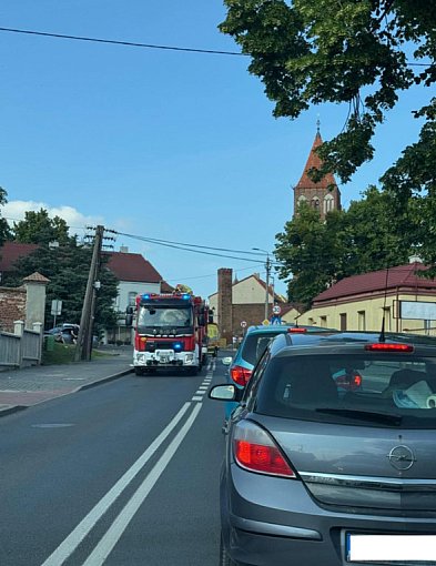 Kolizja BMW i Forda w Chełmnie: jedno dziecko w szpitalu-93178