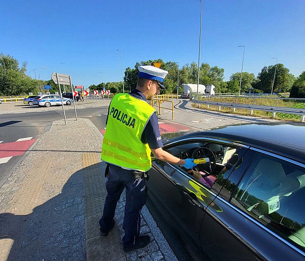 Chełmińscy policjanci sprawdzili trzeźwość ponad 2,5 tysiąca kierujących-93492