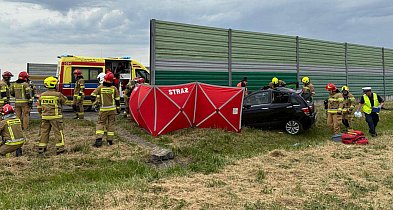 Tragiczny wypadek na autostradzie A1 – jedna osoba nie żyje, dwie ranne-93648