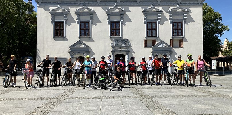 Upalny spacerek na rowerze (40 kilometrów) - 93746
