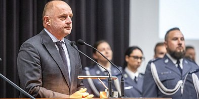 Bezpiecznej służby!-93896