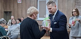 Sympatyczne odwiedziny u seniorów