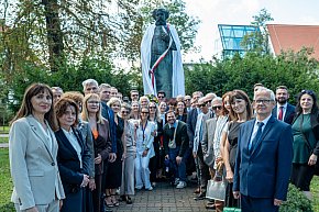 Krewni i mieszkańcy Chełmna upamiętnili prof. Rydygiera-9958