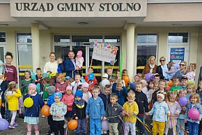 Przedszkolaki odwiedziły Urząd Gminy w Stolnie-9990
