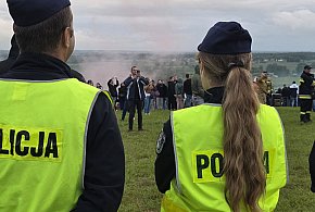 Policjanci czuwali nad bezpieczeństwem uczestników "Festiwalu Wiatru" w Raciniewie-95343