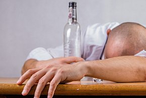 Chcą ograniczyć dostęp do alkoholu. Projekt jest już w Sejmie-95727