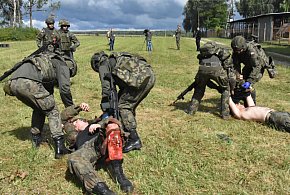 Setki tysięcy Polaków pójdą na szkolenie. Wojsko otwiera drzwi dla cywilów-97145