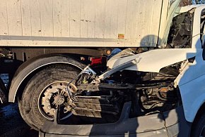 Wypadek na drodze powiatowej w Unisławiu – śliska jezdnia utrudniała ruch-97962