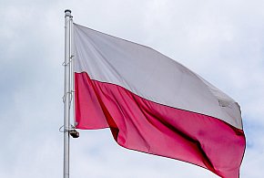Godło i flaga mogą wyglądać inaczej. Ruszyły prace nad symbolami państwowymi-98829