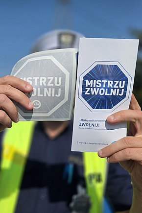 \"Mistrzu zwolnij!\" - policyjna akcja na drogach-9954