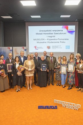 Medale Hereditas Saeculorum i statuetki Musejon rozdane-9999