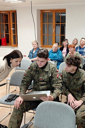 Szkolenia dla instytucji i organizacji pozarządowych-10289