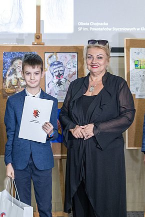 „Zdrowie psychiczne – wyraź je artystycznie”. Gratulujemy laureatom!-10325