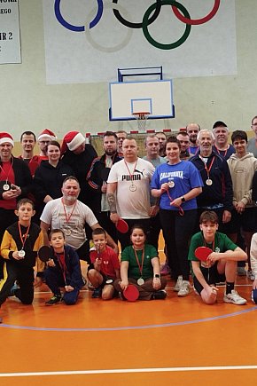 Za nami IV Mikołajkowy Amatorski Turniej Tenisa Stołowego-10601