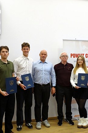 Poznajcie młodych stypendystów Powiatu Chełmińskiego!-10618