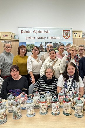 Warsztaty rękodzieła przeprowadziliśmy w Chełmnie-10655