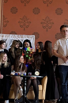 Szkolne spotkanie świąteczne w ZSO nr 1-10693