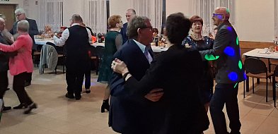 Rozwijamy pasje – Seniorzy tańczą w Ostrowie Świeckim!