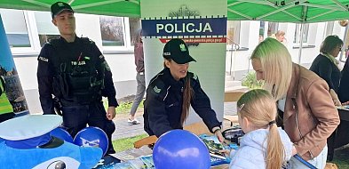 Policjanci promowali bezpieczeństwo podczas pikniku charytatywnego