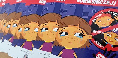 Policjanci z Chełmna uczą młodzież, jak reagować na przemoc rówieśniczą