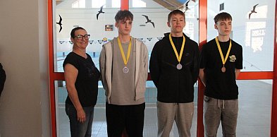 Mistrzostwa Chełmna Szkół Podstawowych w Pływaniu U-15 [WYNIKI, ZDJĘCIA]