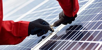 Dlaczego jakość montażu fotowoltaiki ma znaczenie dla firmowych kosztów energii: w