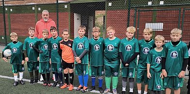 SP 1 Chełmno trzecia w powiatowej piłce nożnej. Awans Kolna-95963