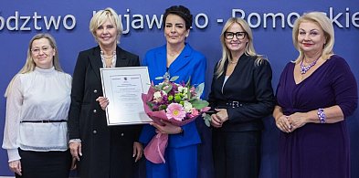 Najlepsza terapeutka zajęciowa nagrodzona-96734