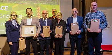 Akademia Żniwna: święto tradycji i kreatywności-96782