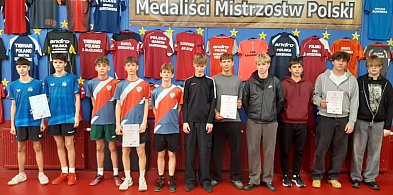 Drużyny I LO Chełmno wygrywają półfinały wojewódzkie-97058