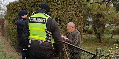 Wspólna akcja służb na rzecz osób potrzebujących-97797