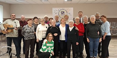 Sympatyczny czas spędzony z seniorami-98187