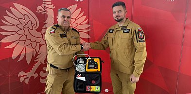 Defibrylator AED od Komendy Powiatowej PSP trafił do OSP Chełmno-98857