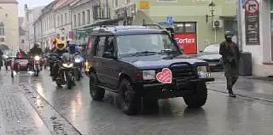 Parada samochodów, motocykli i innych niepowtarzalnych pojazdów-99310