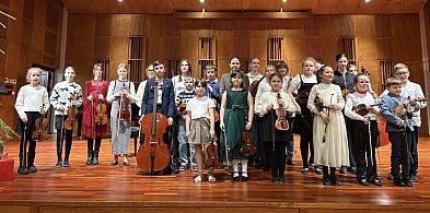 Koncert smyczkowy w szkole muzycznej-99424