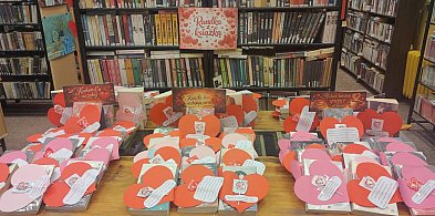 Walentynki w bibliotece? Oczywiście – i to z nutą tajemnicy!