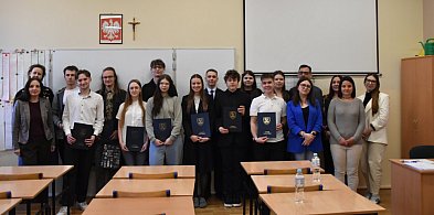 Ortografia ma swoich mistrzów. XXI edycja konkursu o Złote Pióro Starosty