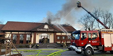 Płonie "Grabowy Dwór" w okolicach Chełmna