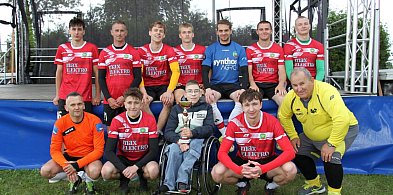 Reprezentacja LKS „Pomowiec” Kijewo Królewskie zwycięzcą Turnieju