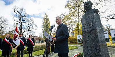 Uroczystości pod pomnikiem Wincentego Witosa-96932