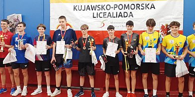 I LO Chełmno ze złotem i brązem w Wojewódzkiej Licealiadzie w Tenisie Stołowym-97412
