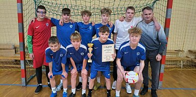 Popis SP 4 Chełmno w Powiatowym FUTSALU. Nie stracili ani jednej bramki-97580