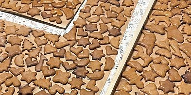 Boże Narodzenie coraz bliżej. Przepis na pierniczki-98397