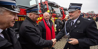 Samorząd województwa wspiera OSP-98508