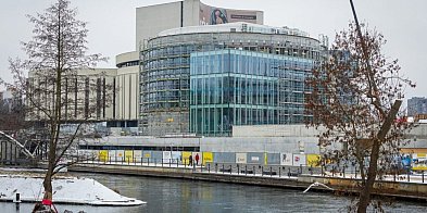 Opera Nova: inwestycja na finiszu