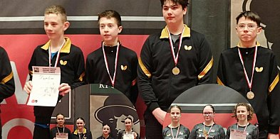 “DRUŻYNÓWKI” kadetów i juniorów dla LUKS Chełmno. Kolejne nasze mistrzostwa