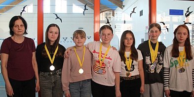 Mistrzostwa Chełmna Szkół Podstawowych w Pływaniu U-13 [WYNIKI, ZDJĘCIA]