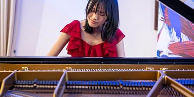 Młodzi pianiści grają w Szafarni