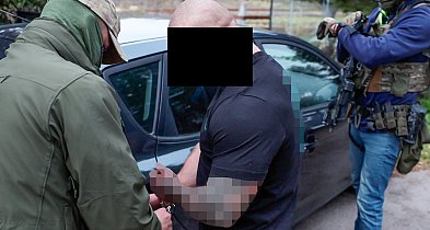 CBŚP rozbiło brutalną grupę przestępczą. Zabezpieczono narkotyki, broń-97067
