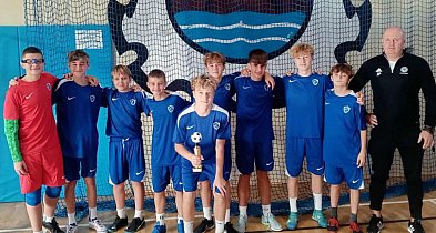 “CZWÓRKA” mistrzem Chełmna w FUTSALU U-15-97157